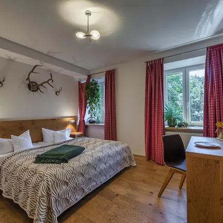 Bio-landhotel Moarwirt Отель Dietramszell